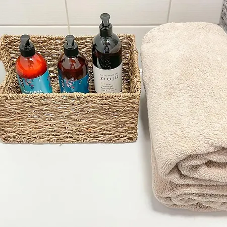 Rosendahl - 75m2 Lakeside Two-story Apt Next To The Beach And Scenic Park - Free Parking, Easy Check-in, Near Downtown Апартаменты *