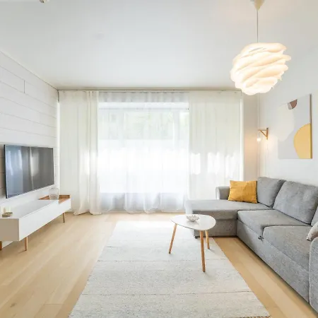 Rosendahl - 75m2 Lakeside Two-story Apt Next To The Beach And Scenic Park - Free Parking, Easy Check-in, Near Downtown Апартаменты *